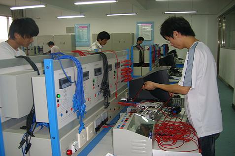 煙臺機電學校有哪些？