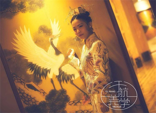  唐山學新娘跟妝去哪里靠譜？