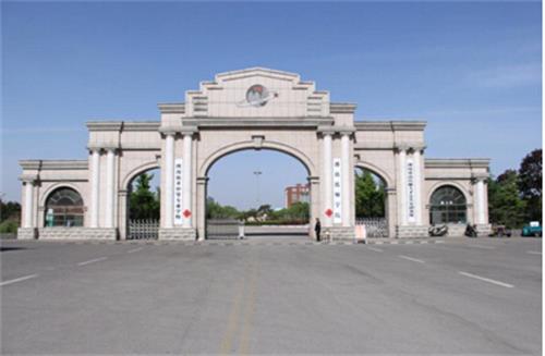 山東學(xué)電競推薦哪所學(xué)校？