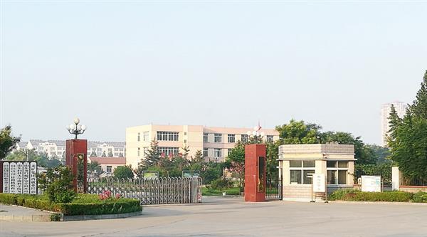山東龍口礦業(yè)集團(tuán)高級技工學(xué)校怎么樣？學(xué)校都有什么專業(yè)？