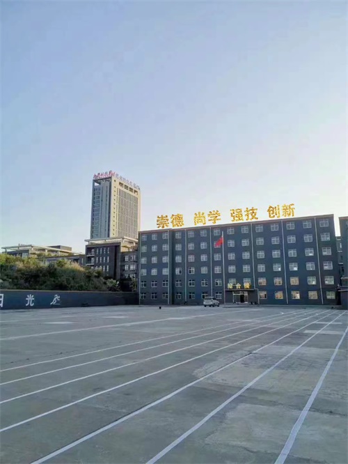 保定萬維科技技工學(xué)校有哪些專業(yè)可以選擇？