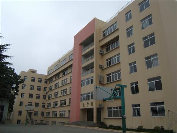 青島市電子信息技術學校電子技術應用專業(yè)怎么樣？需要學什么課程？