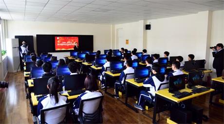 濟(jì)南電子機(jī)械工程學(xué)校都設(shè)置了哪些熱門專業(yè)？   