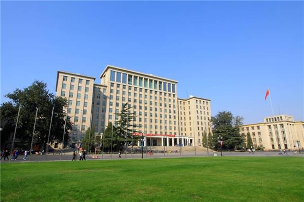 為什么選擇泰安市華魯勞動職業(yè)培訓(xùn)學(xué)校？