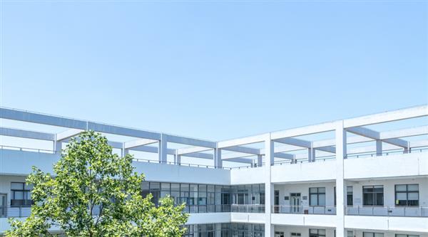 學(xué)歷+技能雙保障？保定新興工業(yè)技工學(xué)校歡迎你！