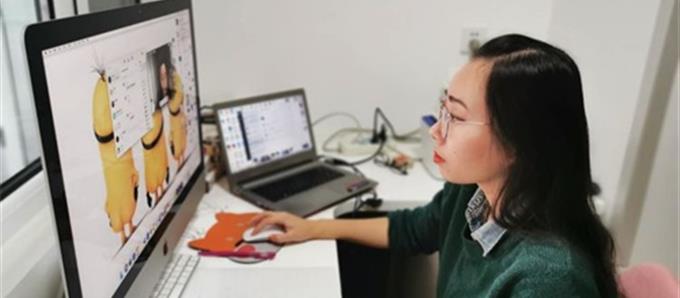 停課不停學(xué)，離校不離師