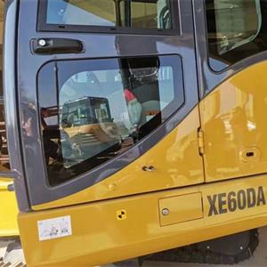 挖掘機、叉車、吊車