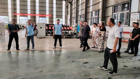 灤南職教中心組織教師下企業(yè)對(duì)接需求促教學(xué)